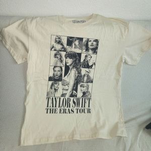 Taylor Swift the Eras Tour t- shirt